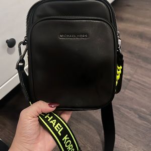 Michael kors cross body bag